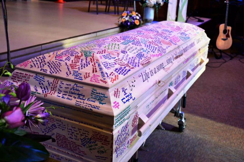 4 Reasons to Choose a Purple Casket for Your Loved One Knowledge Merger
